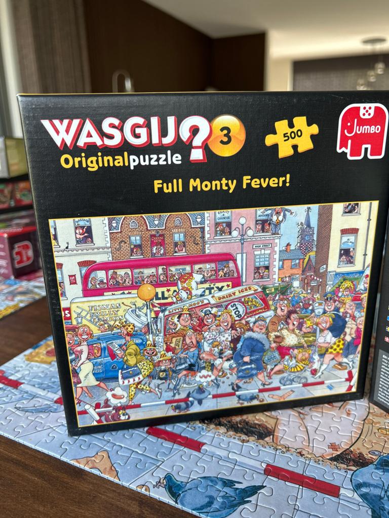 Wasgij Original 3: Full Monty Fever! 500 stukjes, Ophalen of Verzenden, 500 t/m 1500 stukjes, Gebruikt, Legpuzzel