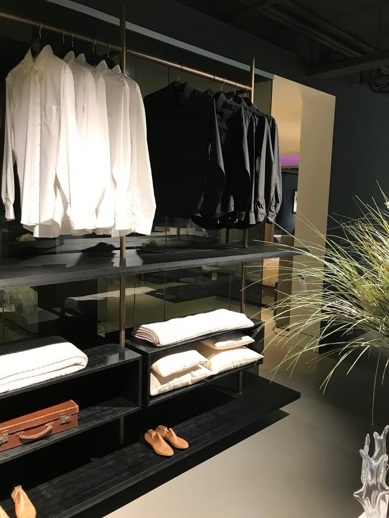 Porro Boutique Mast kledingkast 180-200 cm, zwart, Huis en Inrichting, Ophalen, Zo goed als nieuw