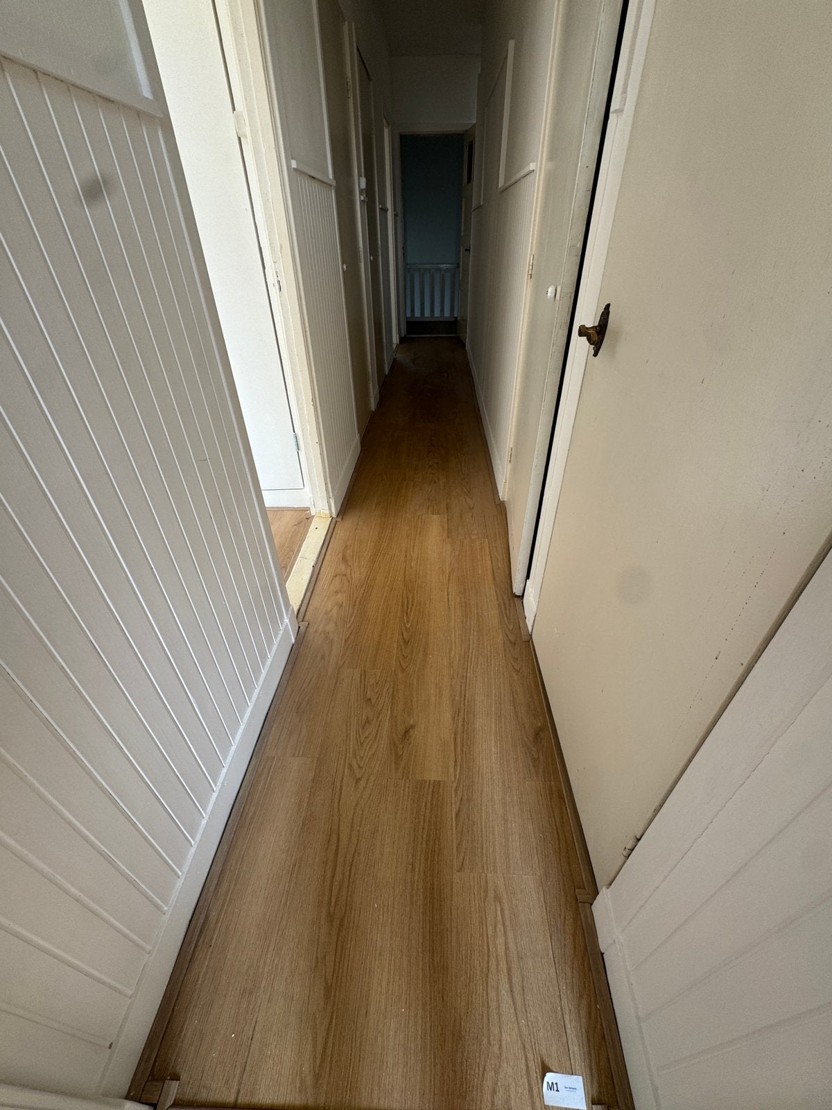 Gratis laminaat vloer ophalen in Rotterdam Noord, Ophalen, Nieuw, 10 m² of meer, 10 tot 30 cm