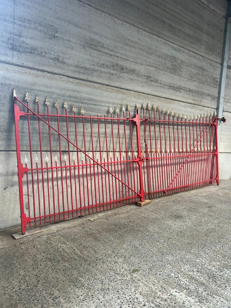 Uniek GROOT ZWAAR dubbel vol smeedijzeren hekken poort 5m25, Tuin en Terras, Tuinhekken en Hekwerk, Ophalen, Gebruikt, IJzer, Tuinhek