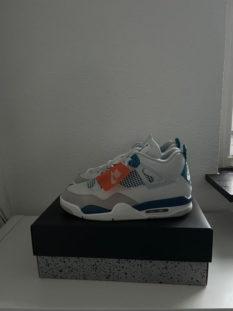 Jordan 4 midnight navy maat 44,5, Ophalen of Verzenden, Nieuw, Wit, Sneakers of Gympen