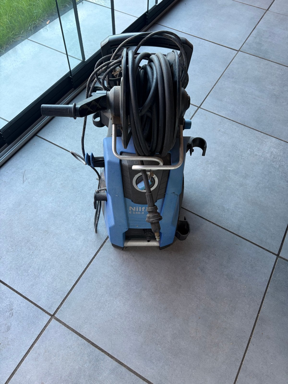 Nilfisk Hogedrukspuit - Krachtige Reiniging, Tuin en Terras, Ophalen of Verzenden, Gebruikt, Elektrisch