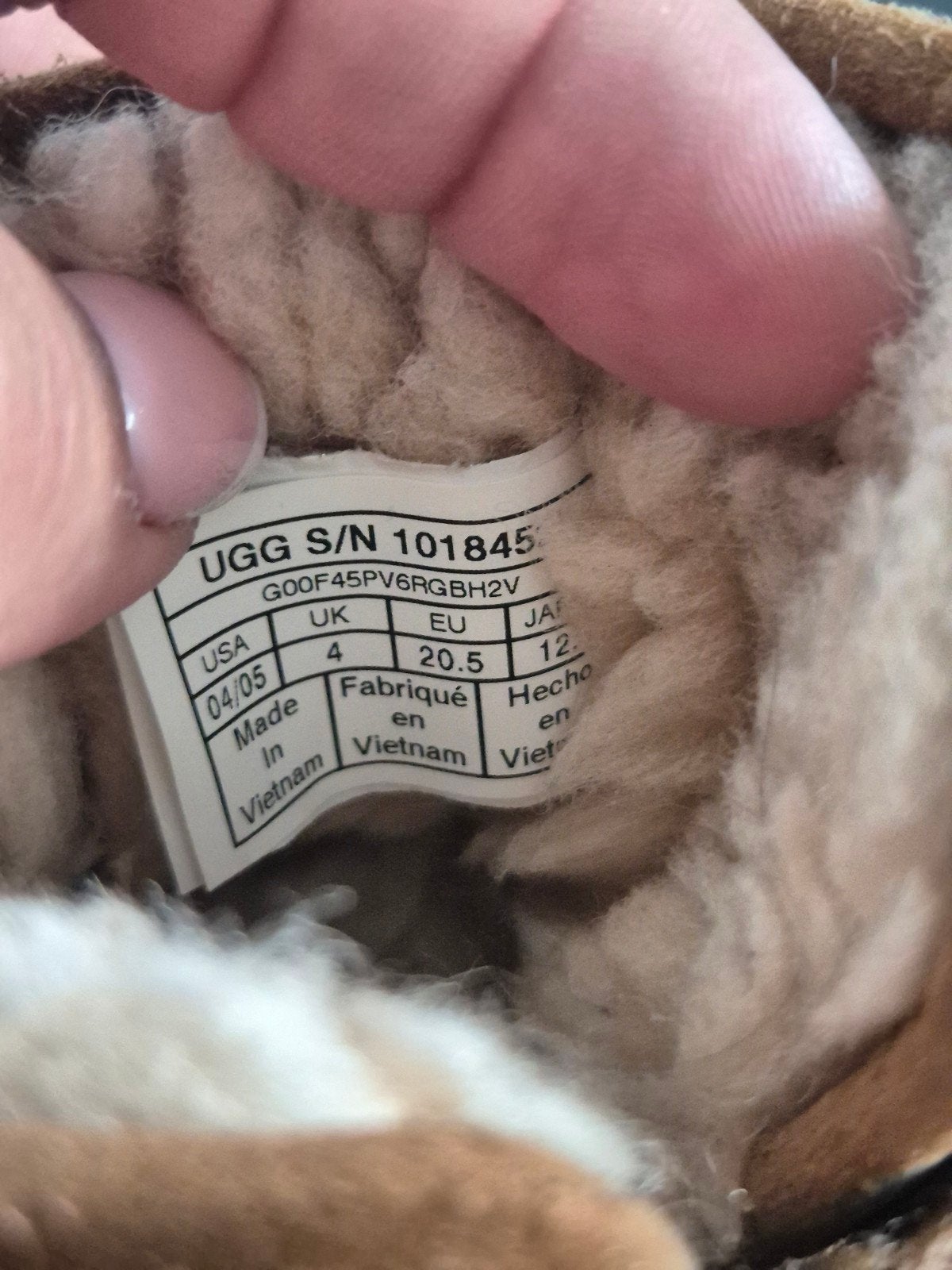 Ugg pantoffels baby maat 20,5, Ophalen, Slofjes, UGG, Meisje