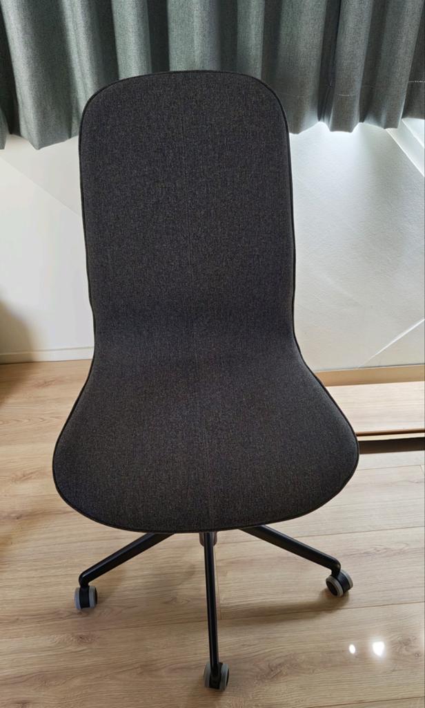 Ikea LÅNGFJÄLL stoel Gunnared donkergrijs/zwart, Huis en Inrichting, Bureaustoelen, Ophalen, Zo goed als nieuw, Zwart, Bureaustoel
