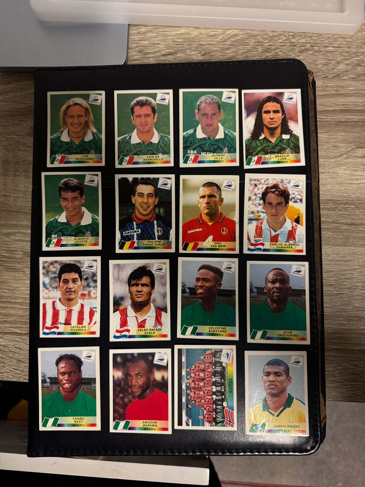 16 Panini WK 98 France plaatjes, Ophalen of Verzenden, Zo goed als nieuw, Buitenlandse clubs, Poster, Plaatje of Sticker