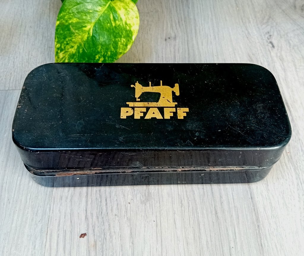 pfaff vintage blikje, Verzamelen, Verzenden, Gebruikt, Overige