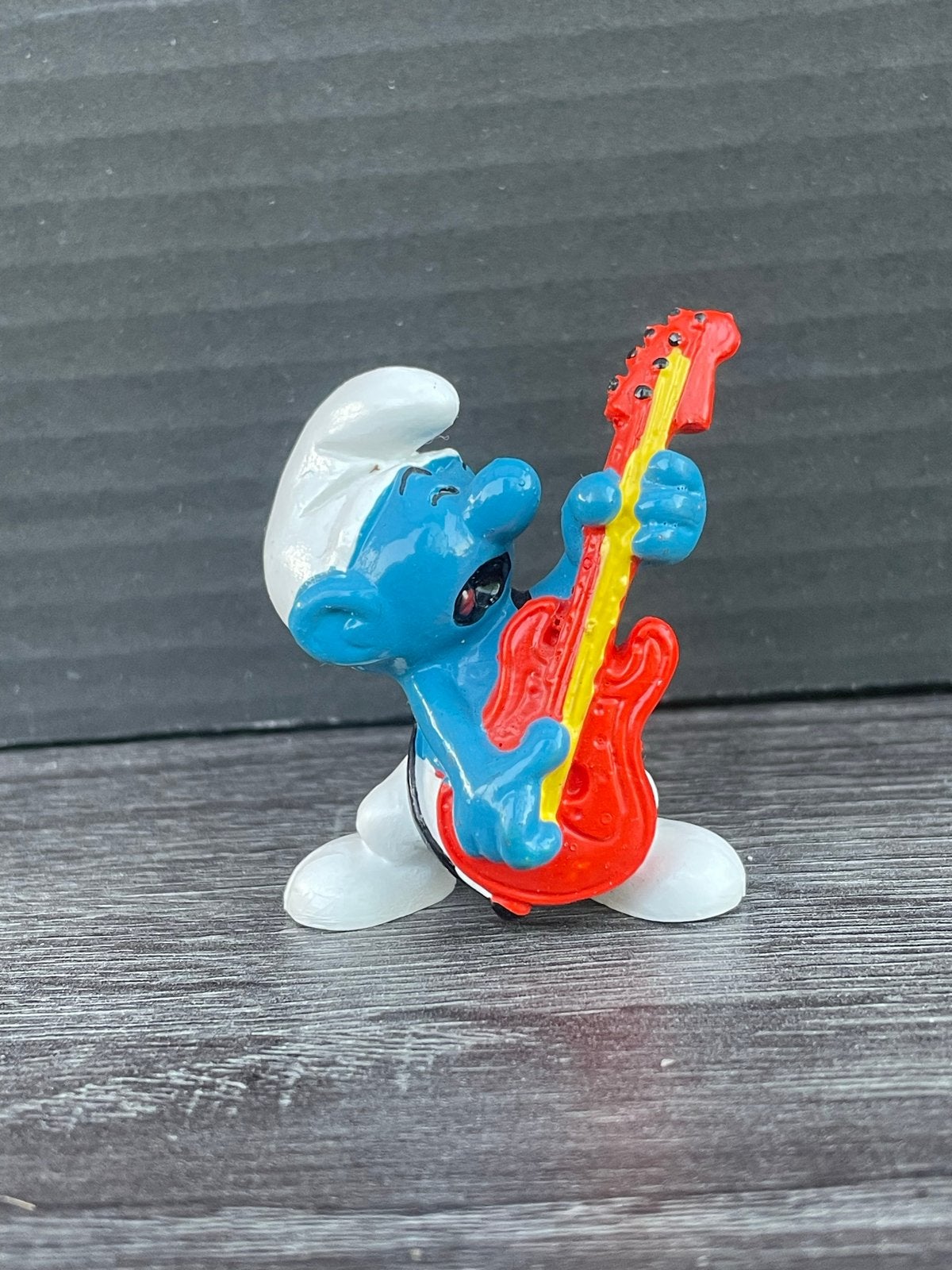 Smurf met gitaar - Schleich figuurtje, Verzamelen, Smurfen, Ophalen of Verzenden, Gebruikt, Overige Smurfen, Poppetje, Figuurtje of Knuffel