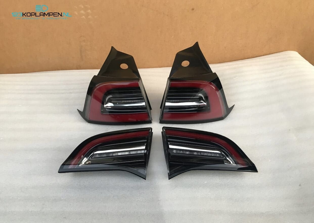 Tesla Model 3 achterlicht achterlichten links rechts, Ophalen, Gebruikt, -, -