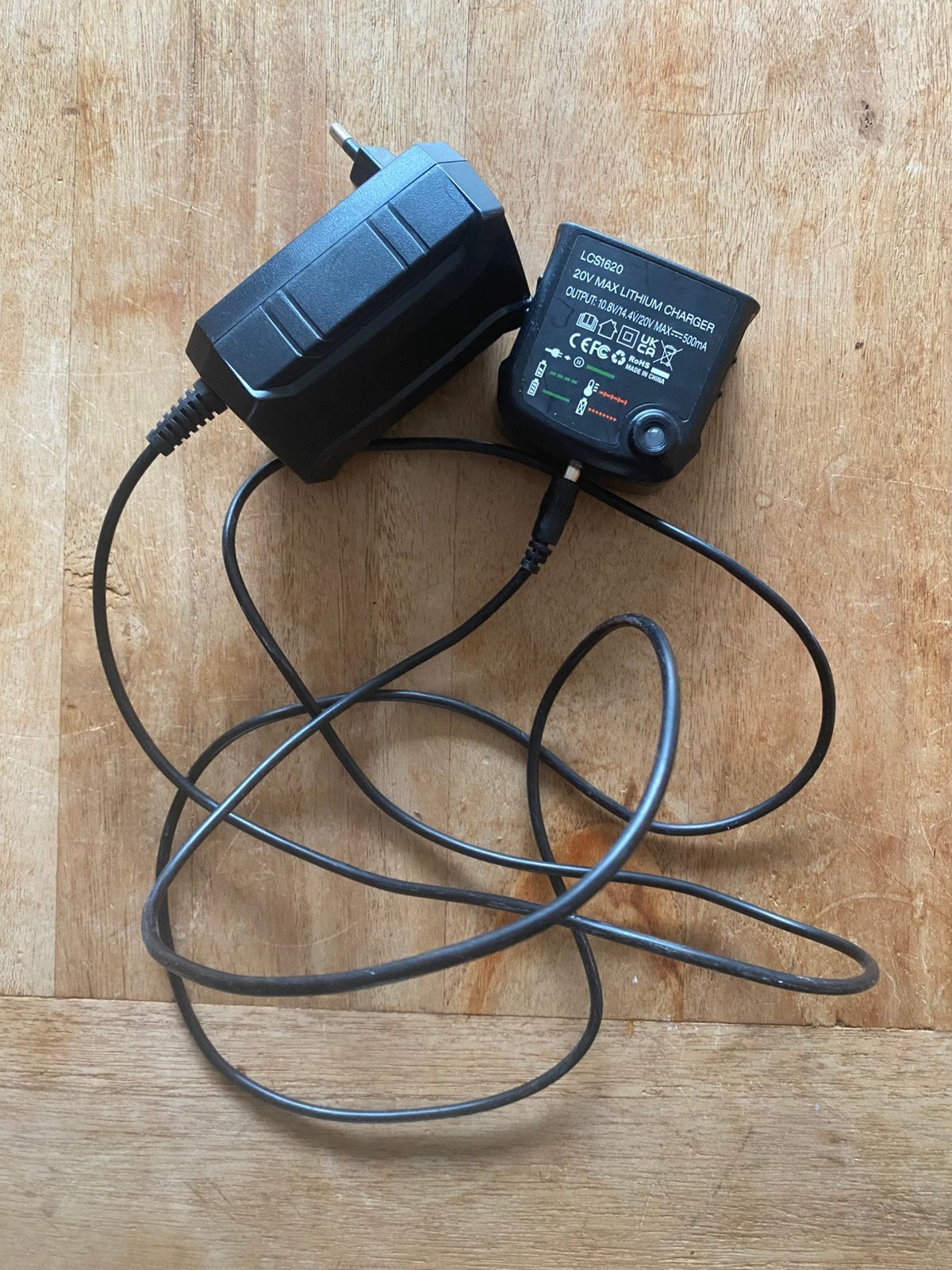 Black&Decker oplader 18v, Ophalen, Nieuw