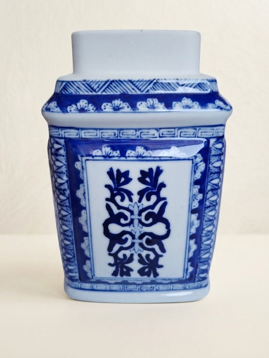 Antieke Chinese Blauw-Wit Porseleinen Theebus/Vaas, Ophalen of Verzenden