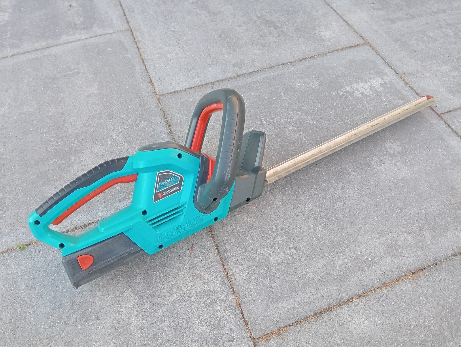 Gardena EasyCut 42 Accu heggenschaar 18V, Ophalen of Verzenden, Gebruikt, Accu, Gardena