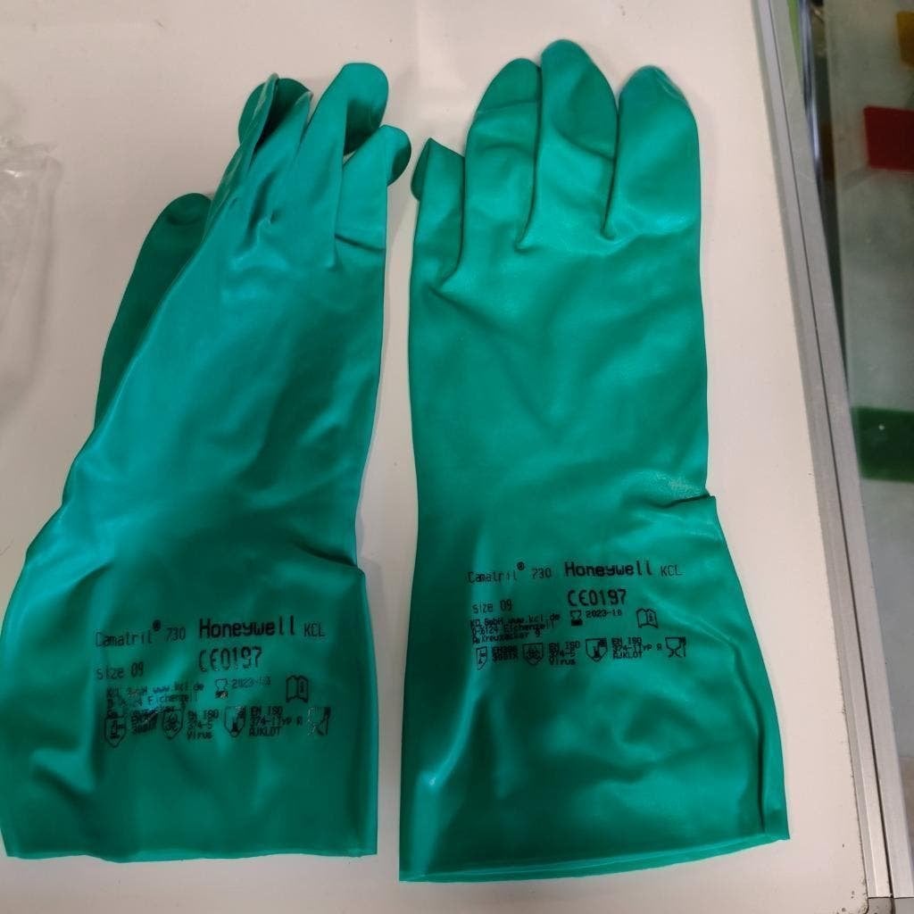 Beschermende Handschoenen Art 730 size 9 Camartil 10 stuks, Hobby en Vrije tijd, Ophalen, Nieuw