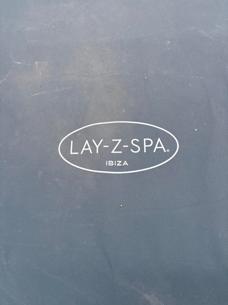 Lay-Z-Spa Ibiza Opblaasbare Jacuzzi - Zo goed als nieuw, Tuin en Terras, Bubbelbaden en Hottubs, Gebruikt, Opblaasbaar, Afdekzeil