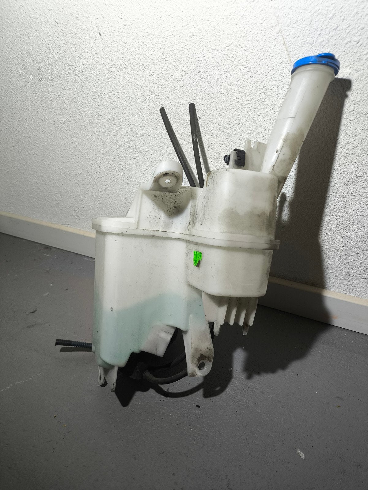 ruitensproeier vloeistof bakje Citroën C1 /peugeot 107 2012, Auto-onderdelen, Ophalen of Verzenden, Citroën