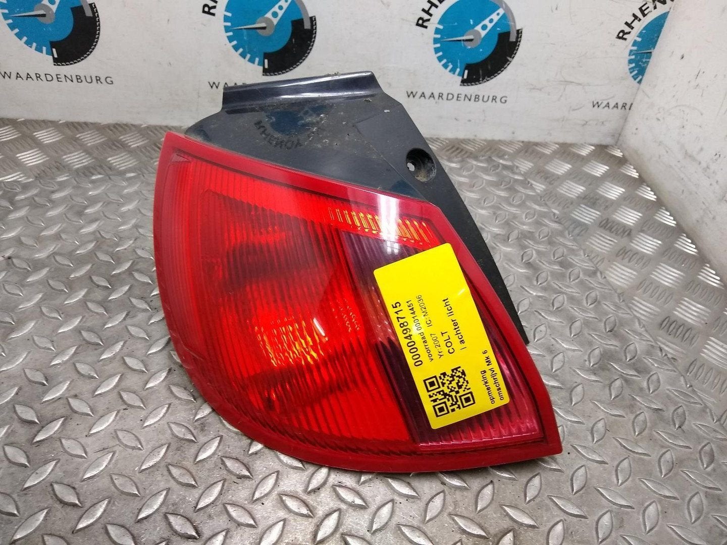 MITSUBISHI COLT 1.5 QS ACHTERLICHT L 2007, Ophalen of Verzenden, Gebruikt, Stiba lid