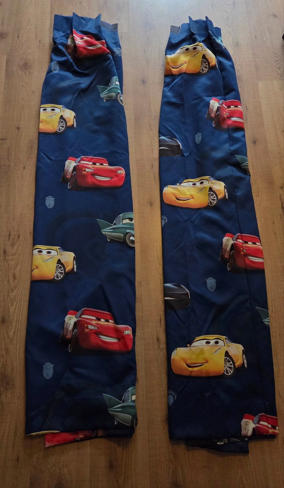 Cars gordijnen voor kinderkamer - 190x175 cm, Huis en Inrichting, Ophalen, Gebruikt, Blauw, Loodveter