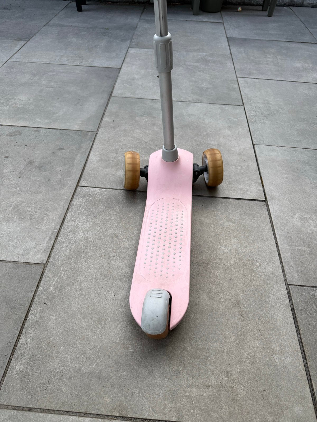 Roze kinderstep met 3 wielen, Ophalen, Gebruikt, Gewone step