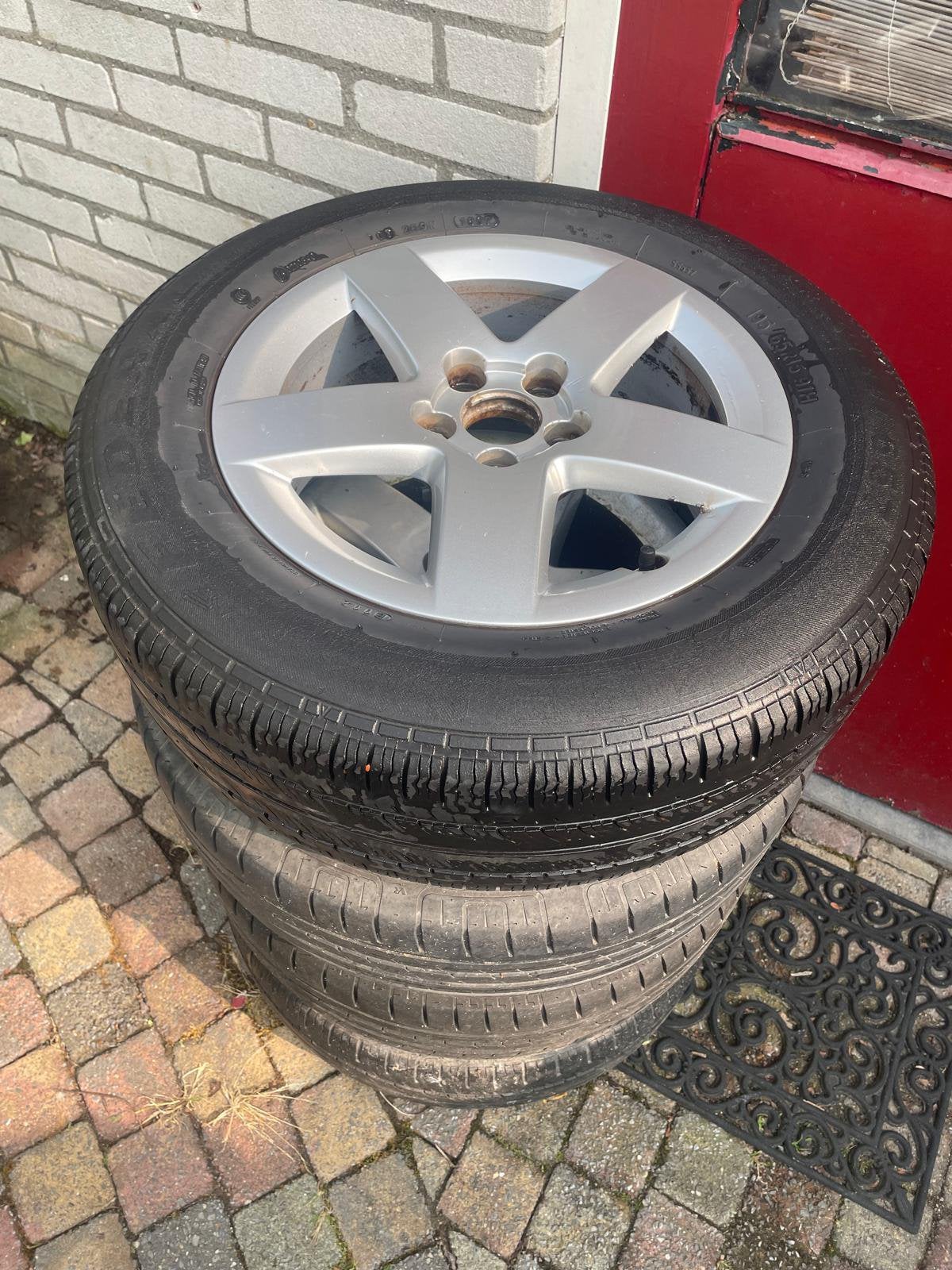 Orginele Audi velgen, Ophalen