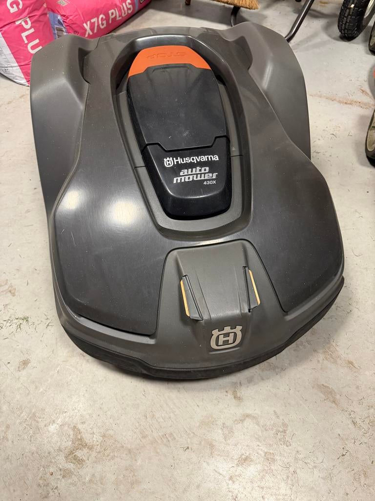 Husqvarna Automower 430X Robotmaaier, Ophalen, Gebruikt, Meer dan 25 cm, Met regensensor