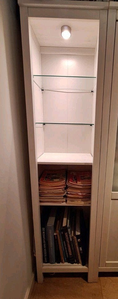 IKEA Hemnes vitrinekast, Huis en Inrichting, Ophalen, Minder dan 50 cm, Met deur(en), Zo goed als nieuw