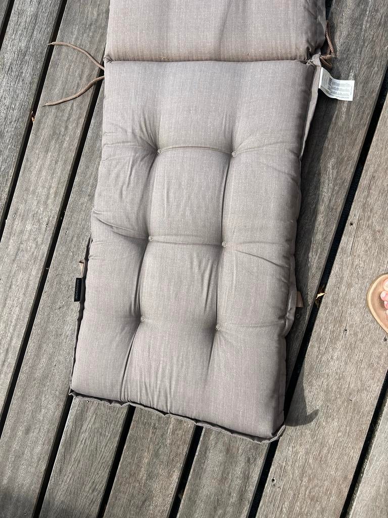 4 Nieuwe Beige Tuinkussens Hoge Rug 77x45 cm, Ophalen, Nieuw