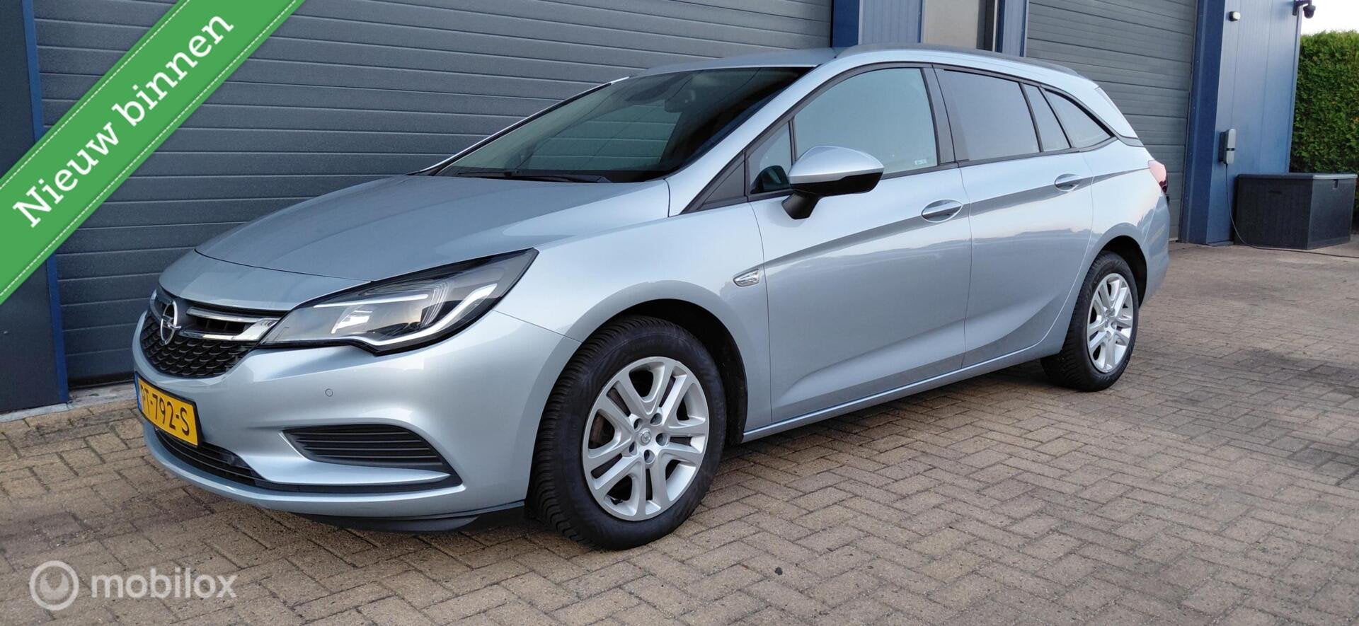Opel Astra Sports Tourer 1.0 Business Executive, Auto's, Voorwielaandrijving, Gebruikt, Euro 6, 620 kg