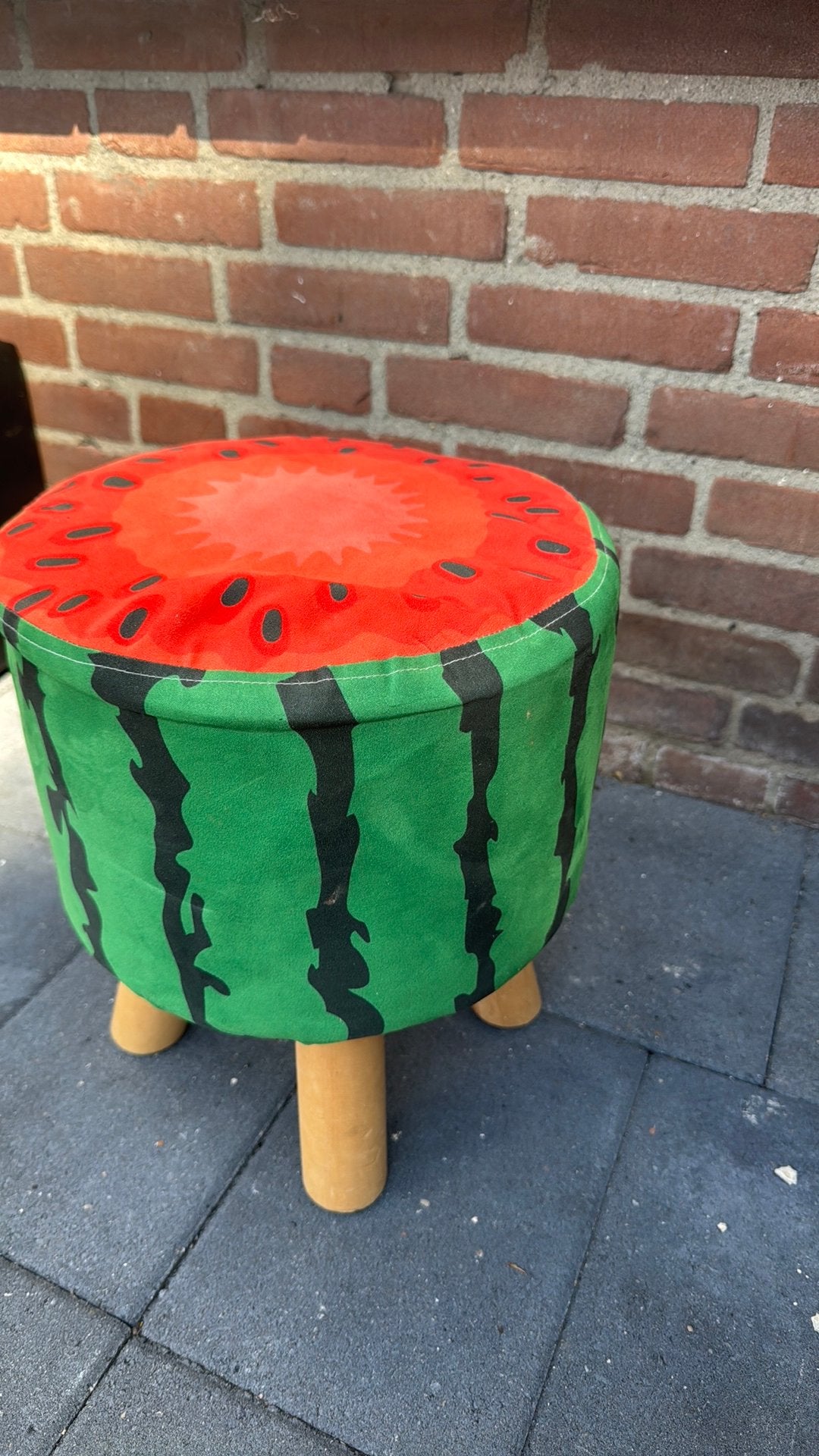 Watermeloen krukje, Ophalen, Zo goed als nieuw, Hout