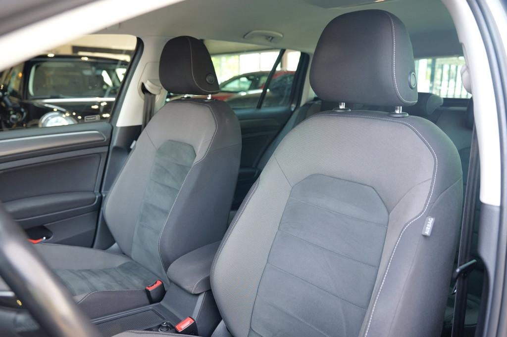 Volkswagen Golf Variant 1.5 TSI Comfortline CarPlay|PDC|LED, Auto's, Voorwielaandrijving, Euro 6, 4 cilinders, 1246 kg