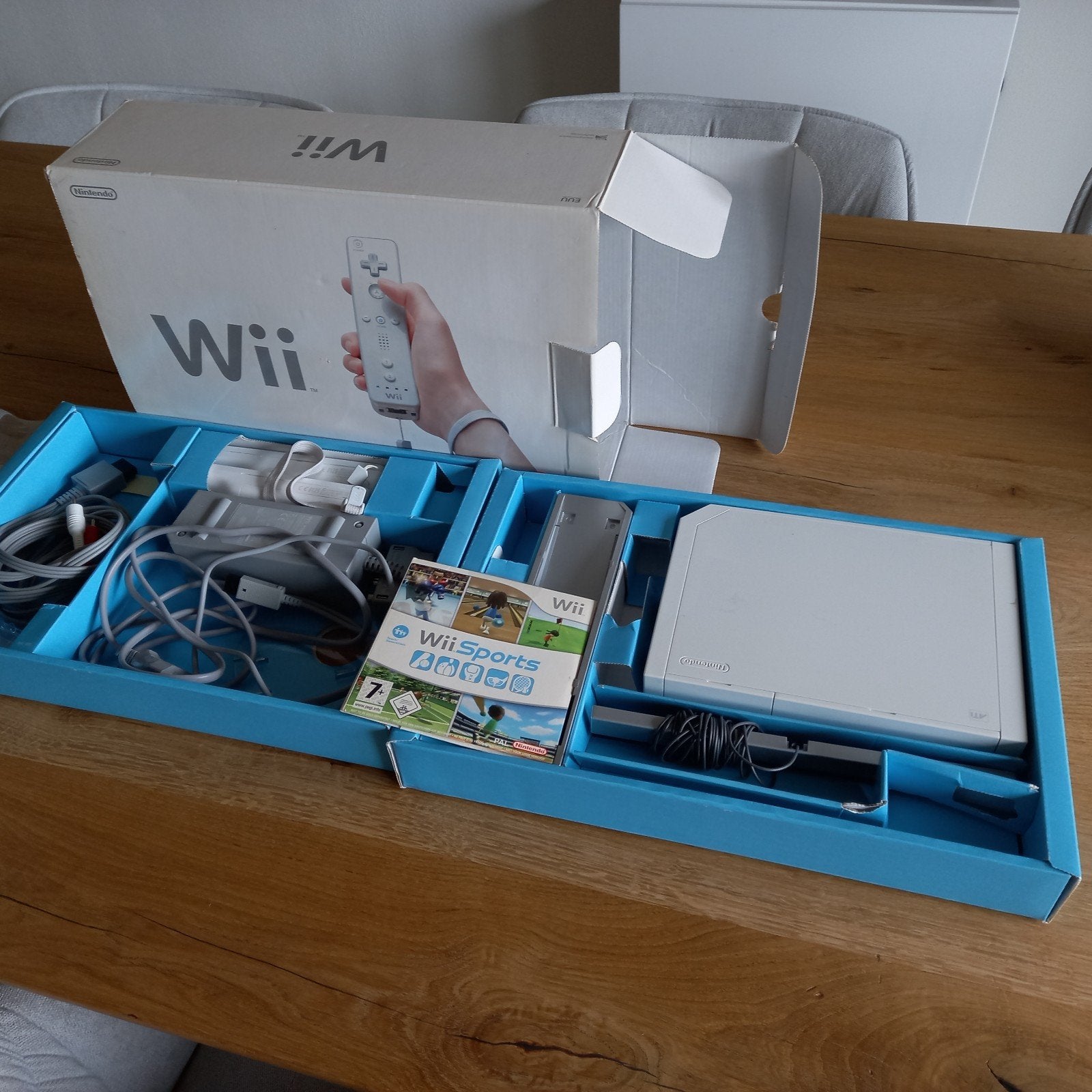 Wii console met 4 games en stuurtje, Ophalen, Gebruikt, Met 1 controller, Met stuurtje