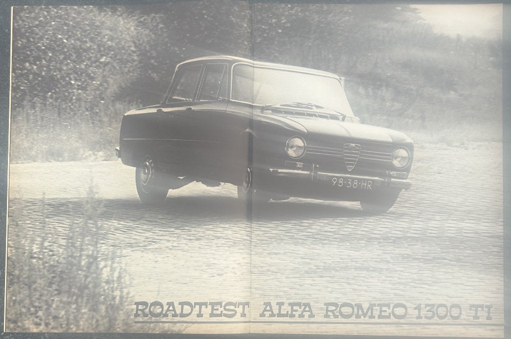 Alfa Romeo Giulia (classic) test in Autovisie 1971, Boeken, Gelezen, Alfa Romeo, Ophalen of Verzenden, Autovisie
