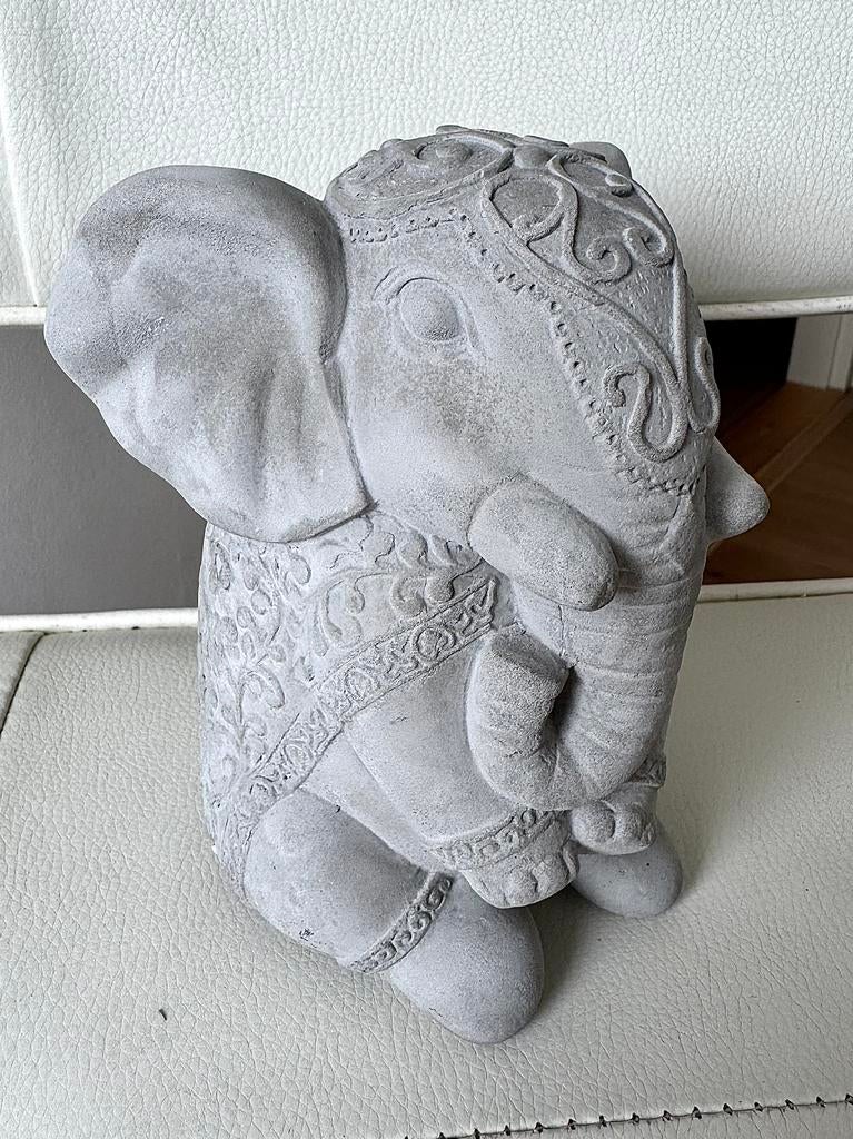 Grijs betonnen olifant beeldje, Verzamelen, Beelden en Beeldjes, Verzenden, Gebruikt, Dier
