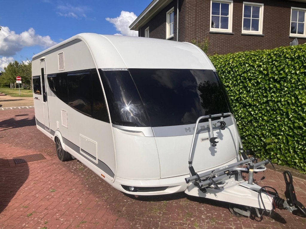 Hobby 495 Premium, Schokbreker, Rondzit, Hobby, 7 tot 8 meter