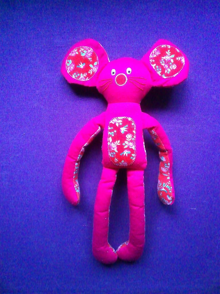 HEMA Knuffel MUIS SLUNGEL. 35 CM. CERISE **Nieuw**, Nieuw, Ophalen of Verzenden, Middelgroot (20 tot 80 cm), Roze