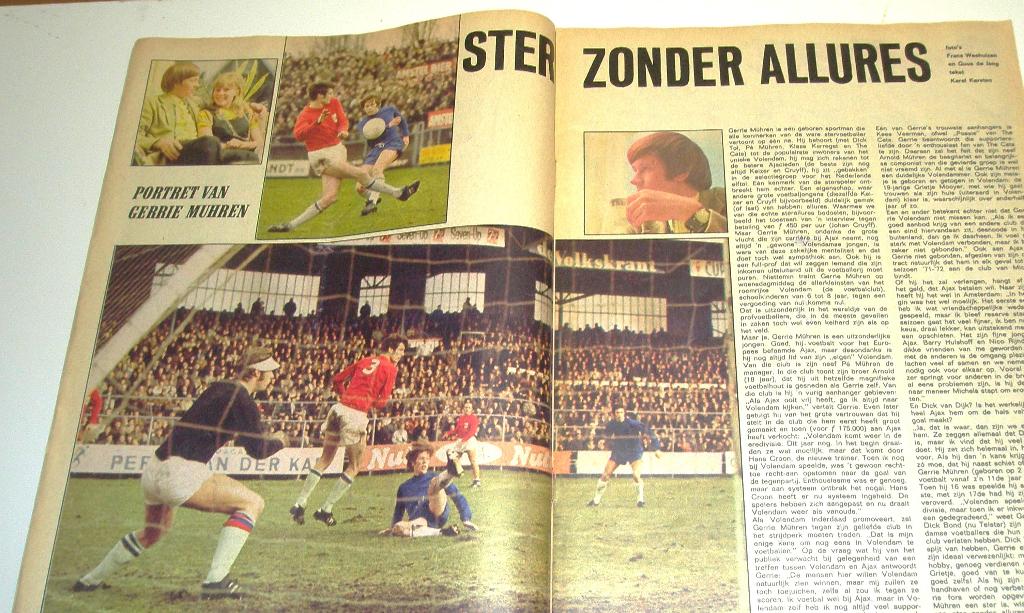 Tijdschrift artikel over Arie Muhren Mühren Ajax EK uit 1970, Verzamelen, Ophalen of Verzenden, Gebruikt, Ajax, Boek of Tijdschrift