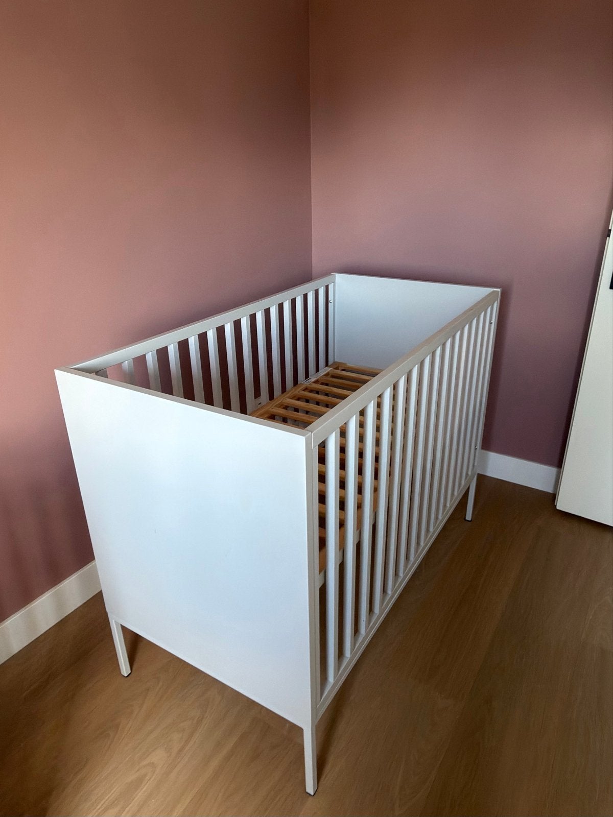 Kidsmill ledikant licht grijs, Kinderen en Baby's, Ophalen, Gebruikt, Ledikant