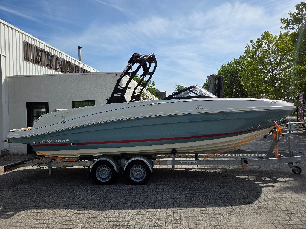 Bayliner VR6 - 4.5L 250pk - DEMO - slechts enkele vaaruren, Watersport en Boten, Speedboten, Ophalen, Zo goed als nieuw, Bayliner
