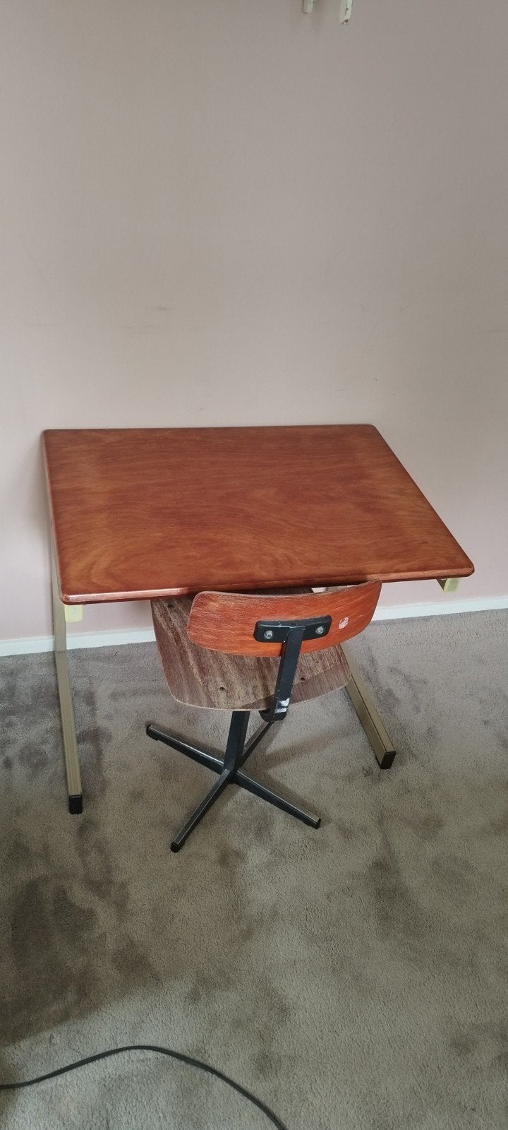 Vintage schoolsetje bureau met laatje en stoel, Doe-het-zelf en Verbouw, Tekentafels, Ophalen, Minder dan 130 cm