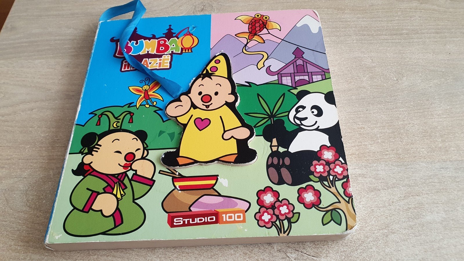Prentboek Bumba in Azië. Studio 100., Ophalen of Verzenden, Gelezen, Plaatjesalbum