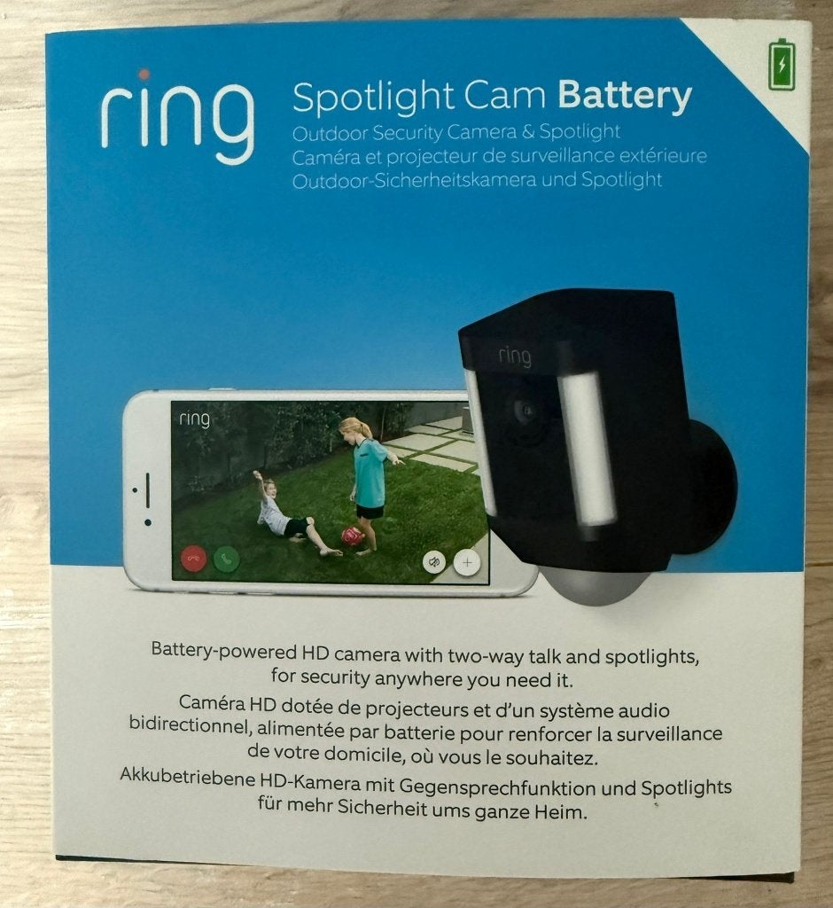 Goedwerkende Ring Spotlight Camera, Audio, Tv en Foto, Videobewaking, Ophalen of Verzenden, Gebruikt, Buitencamera