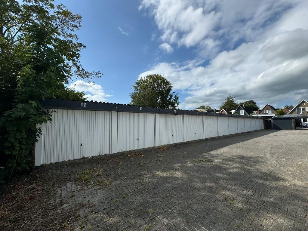 Garagebox (en) | Opslagruimte te huur in Drachten.