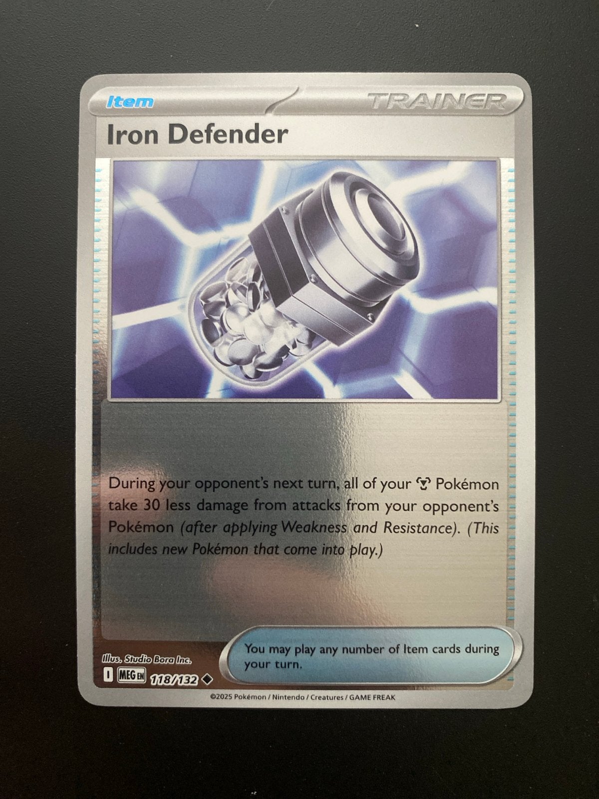 Iron Defender 118/132 Reverse Holo Mega Evolution, Ophalen of Verzenden, Zo goed als nieuw, Losse kaart, Foil