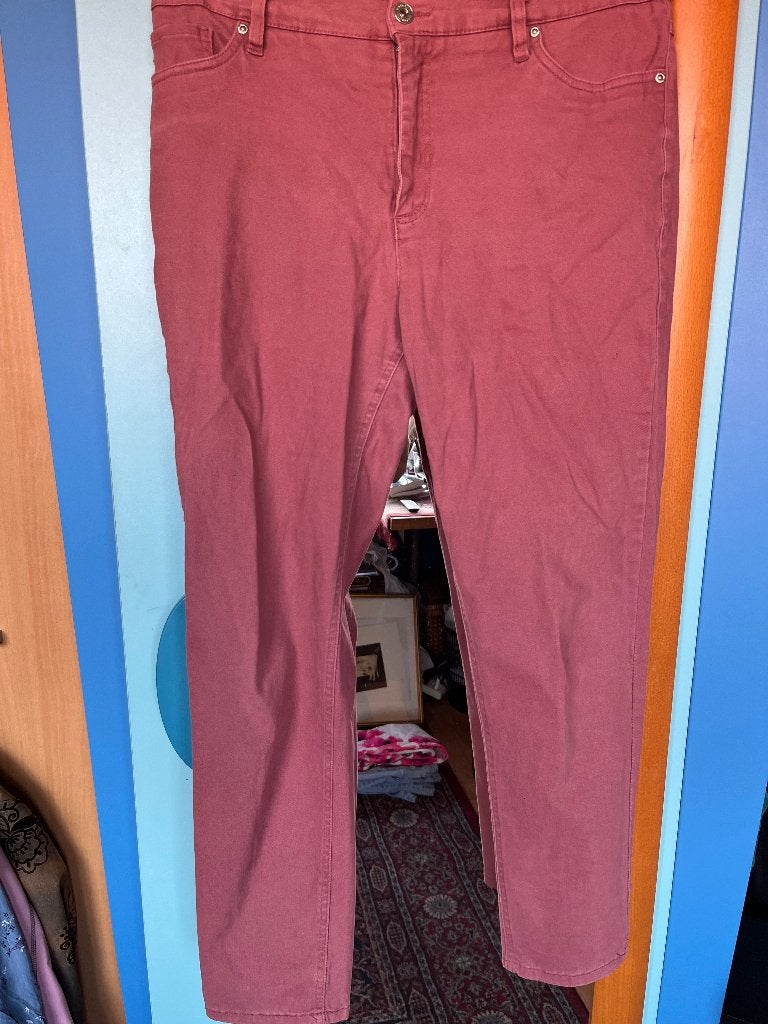 mooie roze broek Rainbow 42 zgan, Kleding | Dames, Broeken en Pantalons, Rainbow, Verzenden, Maat 42/44 (L), Zo goed als nieuw