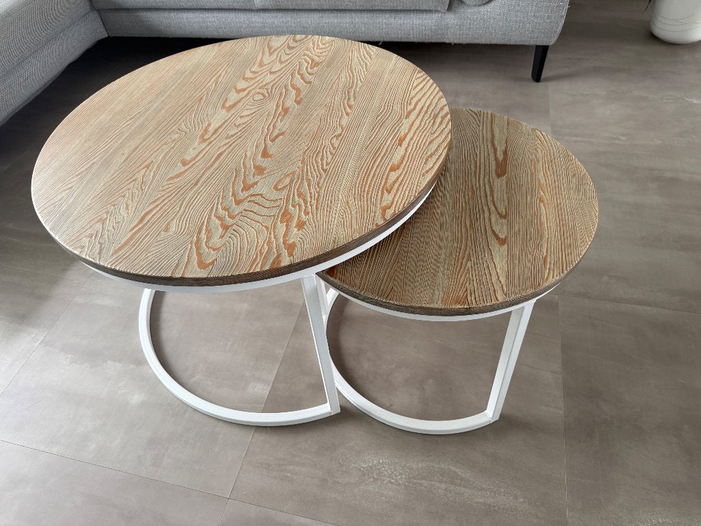 Bijzettafel, Minder dan 55 cm, Rond, Zo goed als nieuw, Old pine met wit frame