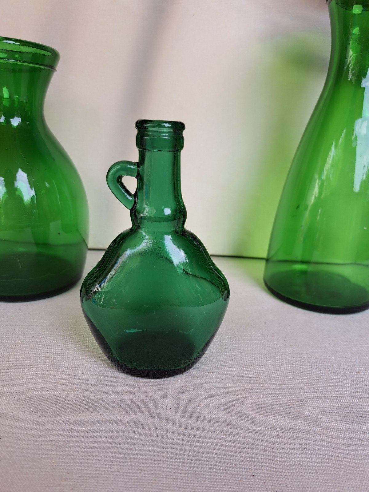 Vintage Groen Glazen Flesvaas, Karaf of Drinkbeker, Antiek en Kunst, Antiek | Glas en Kristal, Ophalen of Verzenden