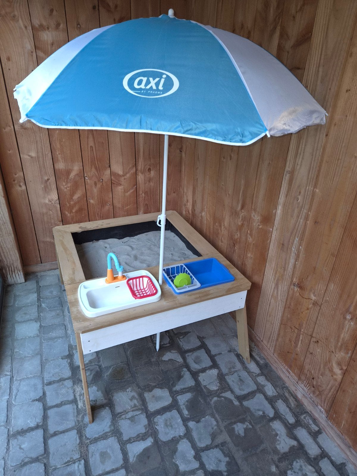 AXI Linda Zand- en Watertafel met Parasol, Ophalen, Gebruikt