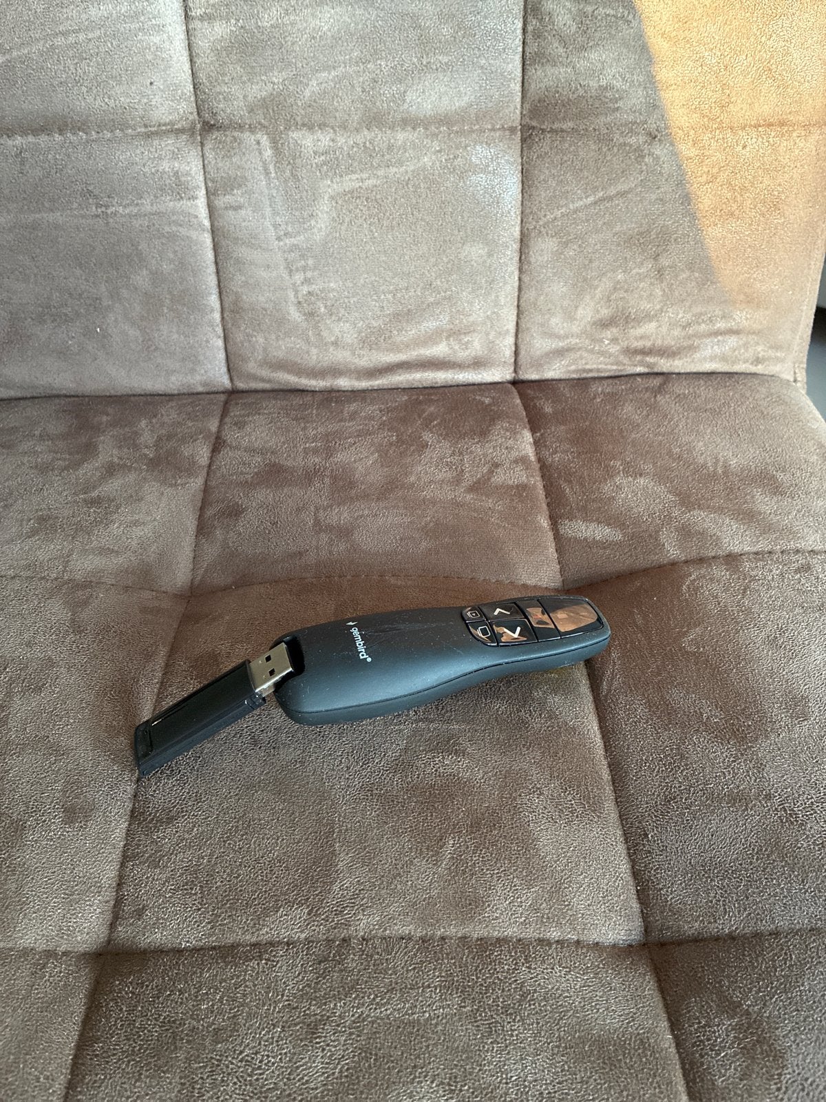 Gembird Presenter met Laserpointer en USB-ontvanger, Ophalen, Zo goed als nieuw, Windows