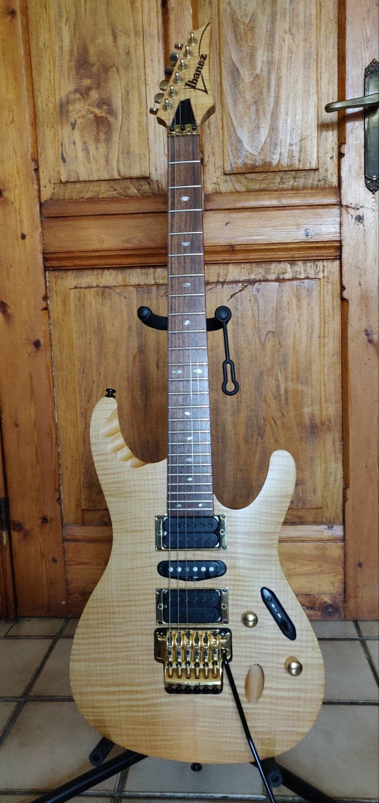 Ibanez EGEN8, Muziek en Instrumenten, Ophalen, Zo goed als nieuw, Solid body, Ibanez
