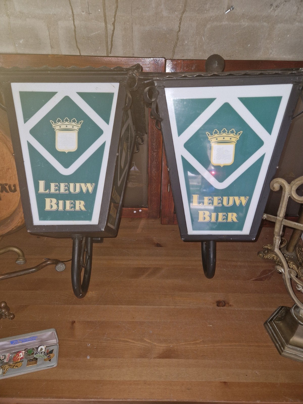 Vintage Leeuw Bier Verlichte Reclameborden Set van 2, Ophalen