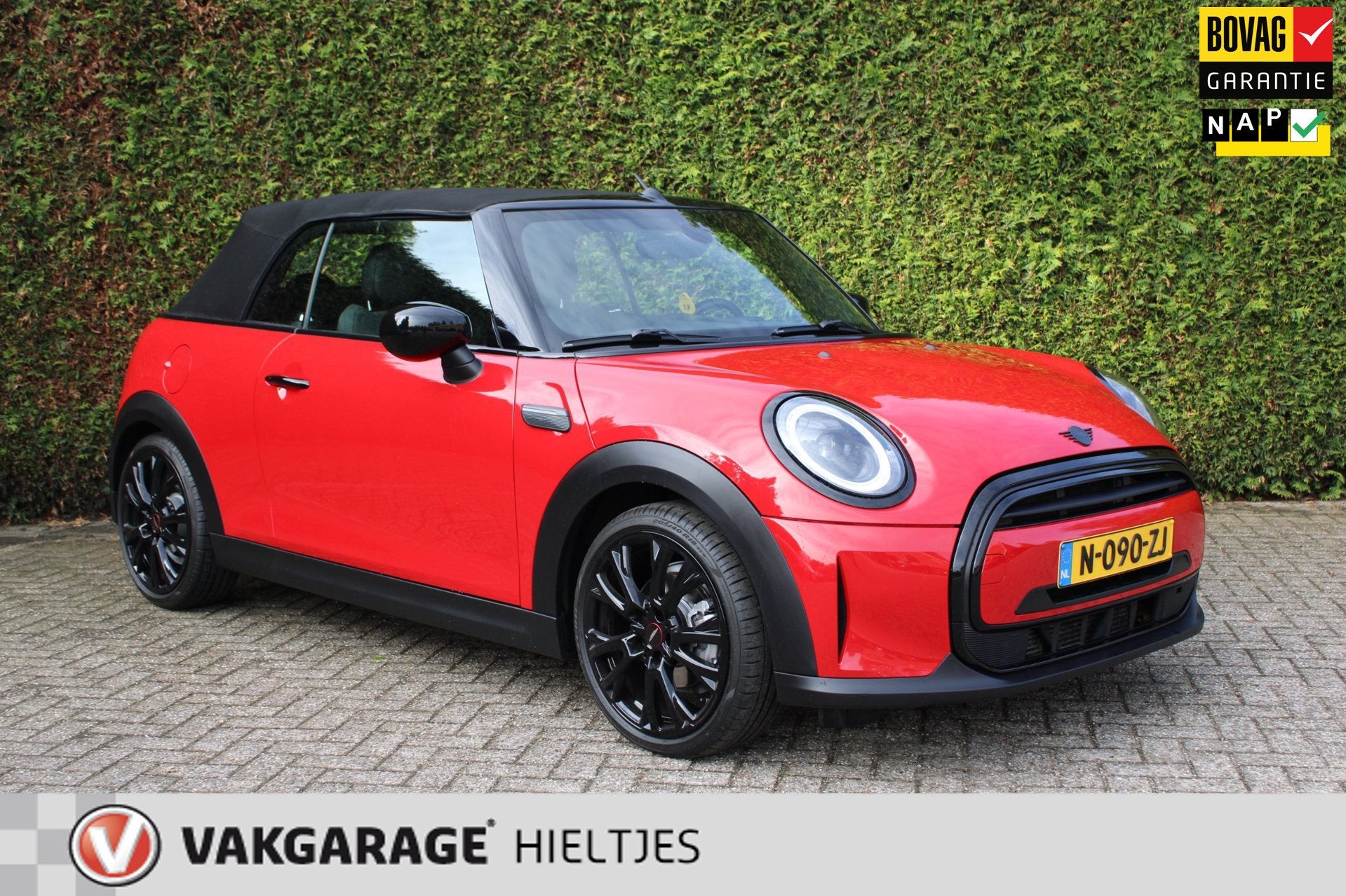 Mini Mini Cabrio 1.5 Cooper Business Edition, Dealer onderhouden, Gebruikt, Cabriolet, 4 stoelen