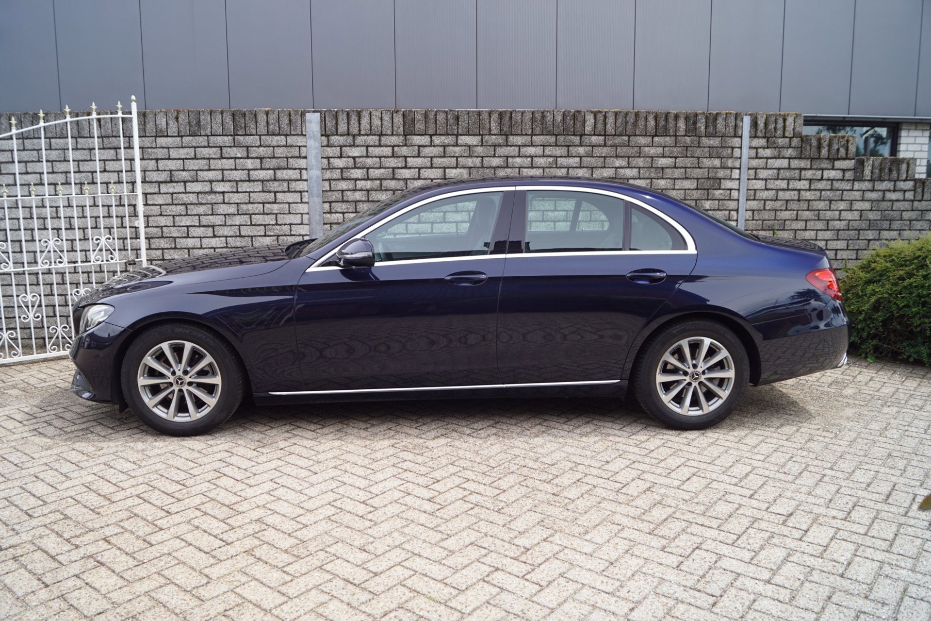 Mercedes-Benz E-klasse 200 Premium Autom Half Leder Sportst, Auto's, Automaat, Achterwielaandrijving, 4 cilinders, Leder en Stof